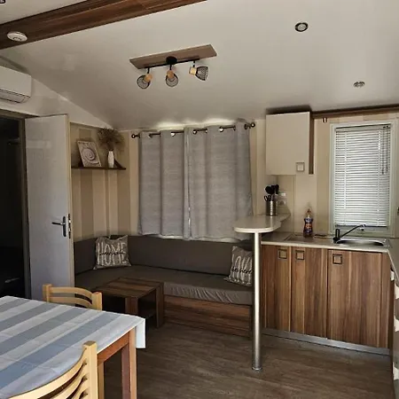 Mobil Home 6 Personnes Confort Ocean Climatise Camping Avec Piscine Agde Exterior photo
